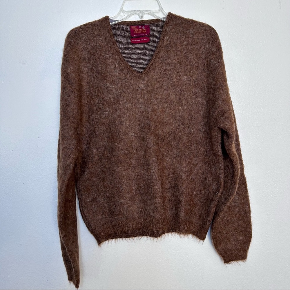 Vintage Men’s 60s Sears Mohair Wool V-neck Pullover Sweater.